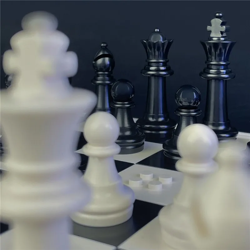 흰색 체스 세트, 보관 상자가 있는 프리미엄 접이식 빌딩 블록, 흑백 디자인, 어린이를 위한 탁상 게임 장난감