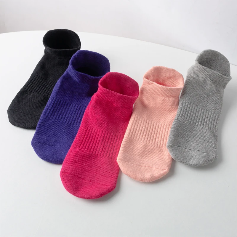 2023 Yoga Socks for Women Silicone Anti-Slip Pilates Sock Big Size Fitness Workout Ladies Ballet Dance Cotton Slippers With Grip