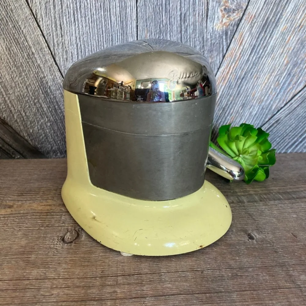 HAOYUNMA Vintage Metal Juicer {Vintage Juice-O-Mat Tilt Top Rival Aluminum Juicer Strainer Wedding Juicer Lemonade Fruit Press