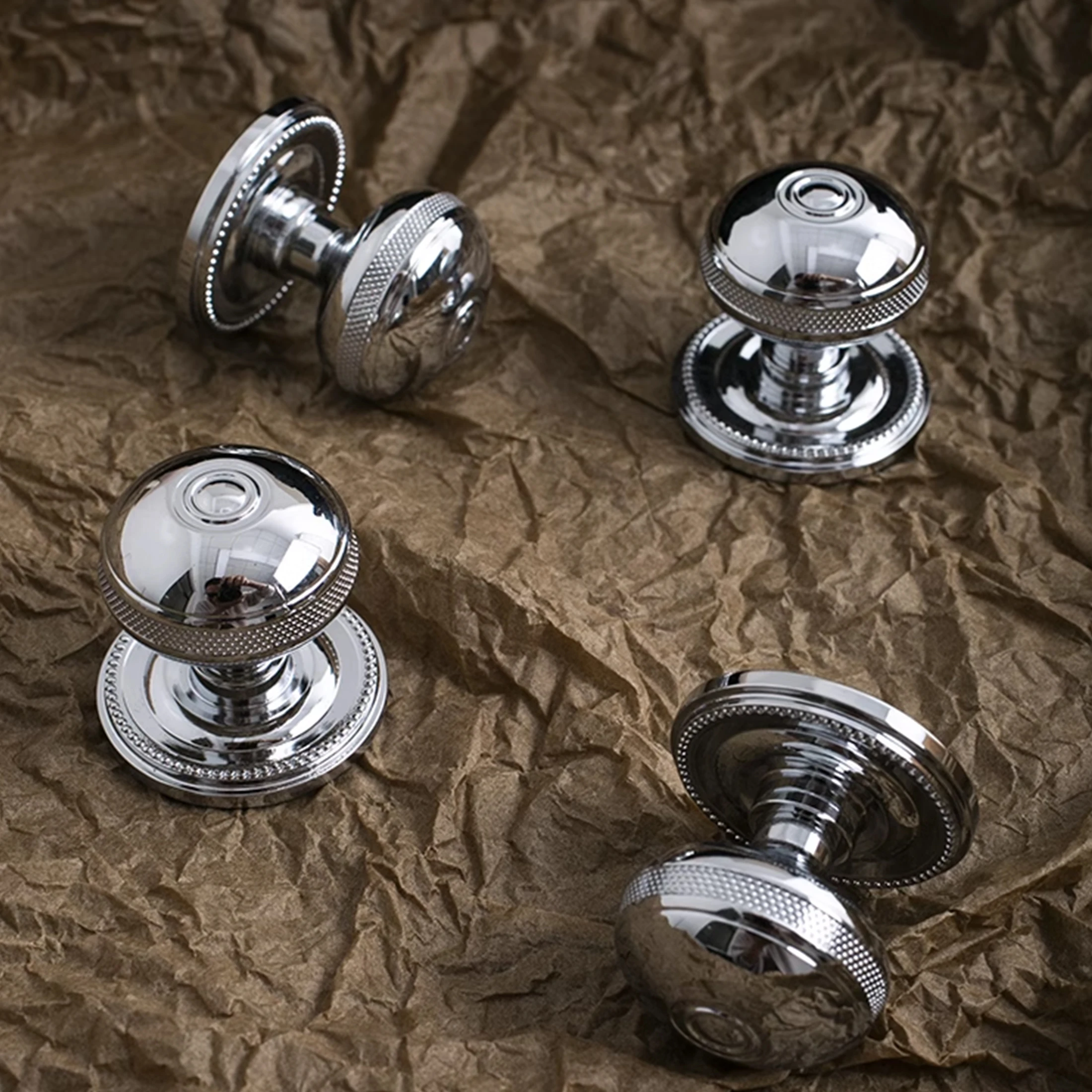 

Хромированные, серебряные латунные ручки для ящиков, золотые с базовыми ручками шкафа, роскошные ручки для гардероба, комода, европейская мебельная фурнитура