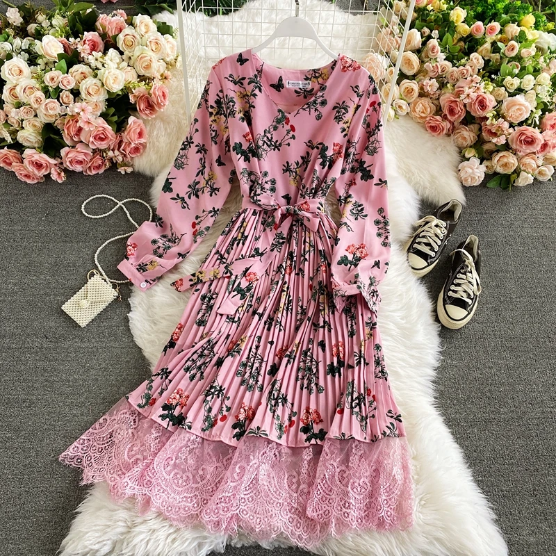 Yuoomuoo lange Ärmel Spitze Patchwork plissiert langes Kleid neue Herbst Temperament Kreuz Blumen druck Party kleid Vestidos