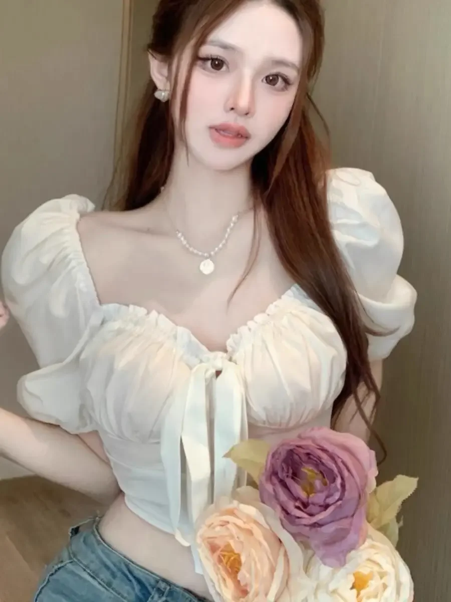 

White Blouses Women Bow Puff Sleeve Square Collar Chiffon Folds Summer Sexy Korean Style Hot Sweet Girls Bodycon Cropped Tops