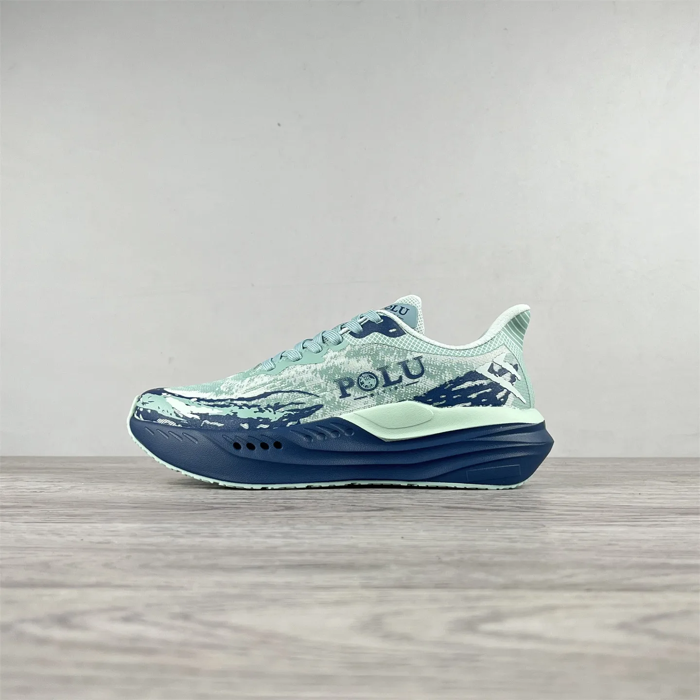 2025 New Arrival Best-Selling Unisex Breathable Durable Slip-Resistant Walking Shoes Casual Shoes Very Good