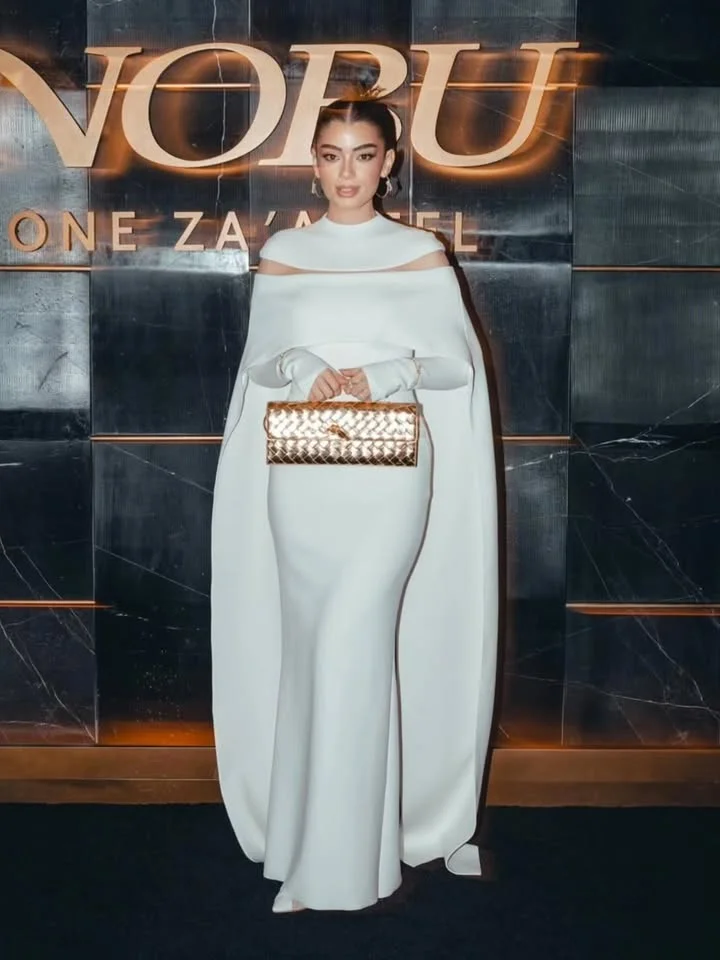 

Aenyrst Formal Occasion Halter Simply Prom Gowns Dresses White For Girls Evangelical Women's Dresses Longsleeve Customized