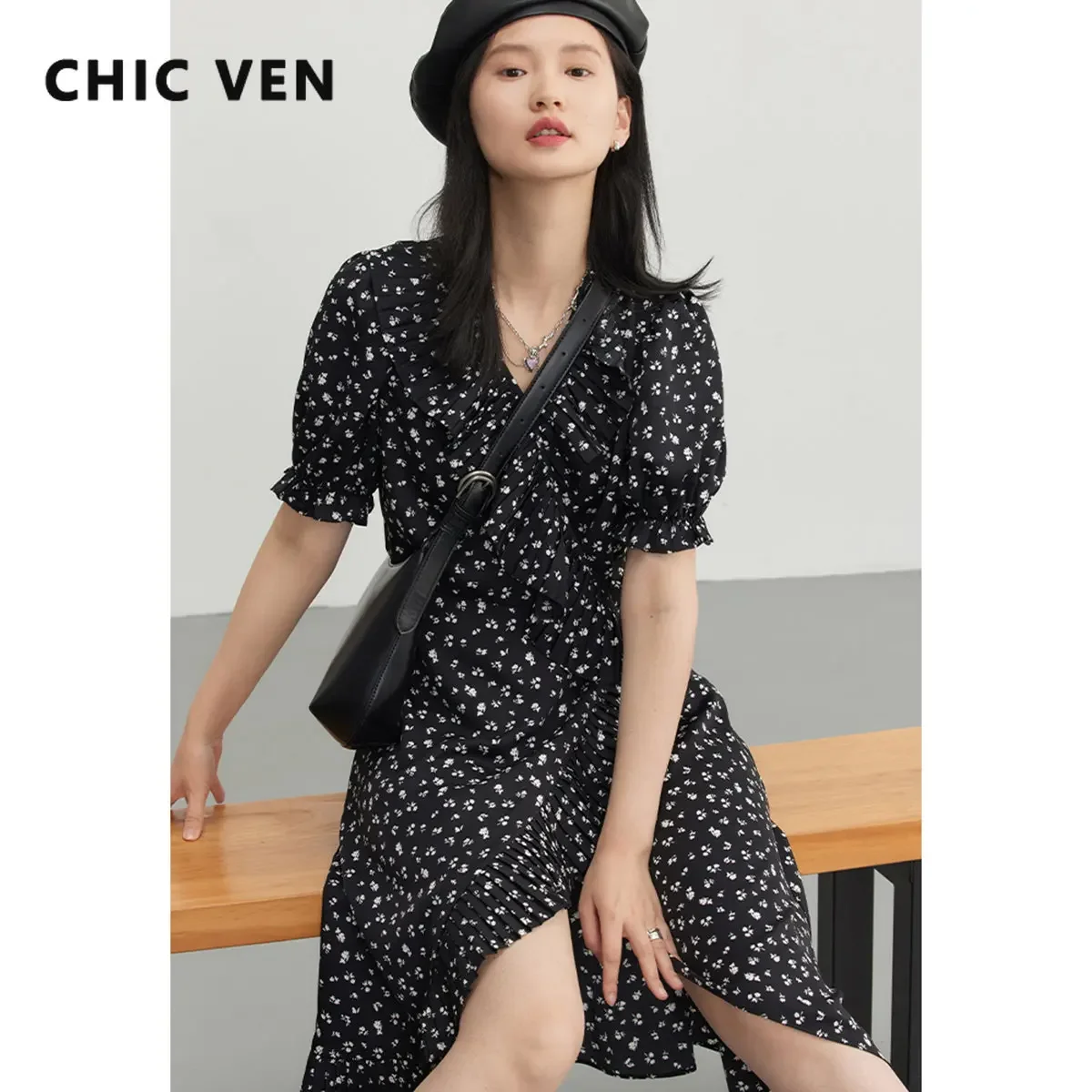 

CHIC VEN Women's Dresses Vintage V-neck Short Sleeve Daily Black Flower Dress Elegant Party Beach Female Clothing Summer 2025