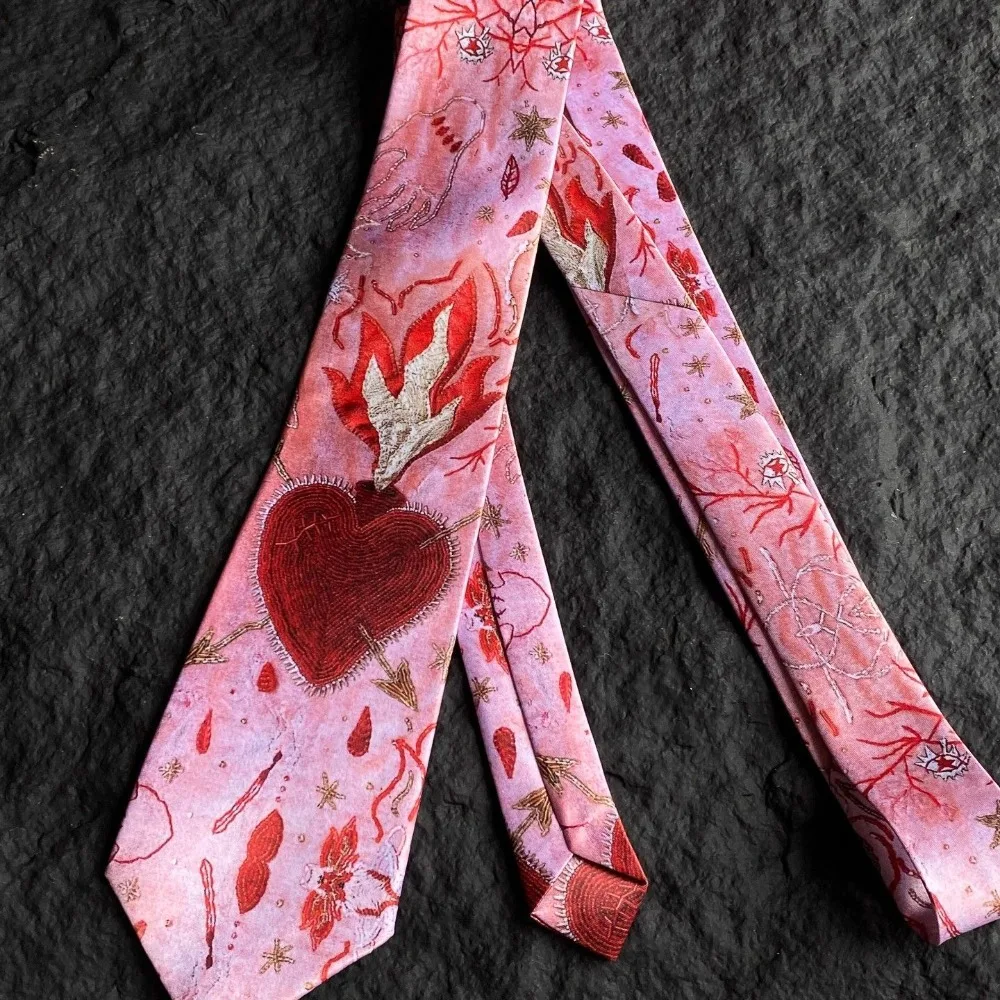 Vintage Gradient Pink Heart Flame Tie for Women Y2K Romantic Neck Scarf Lightweight Daily Fashion Accessory Unique Neck Tie Gift