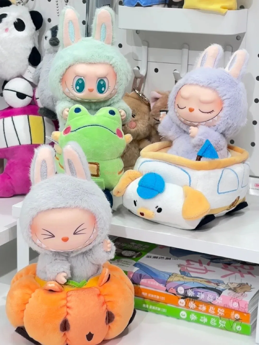 Genuine Roaming Series Labubu Plush Car Blind Box Toys Doll Cute Anime Figure Mystery Box Capybara Ornaments Collection Modelto