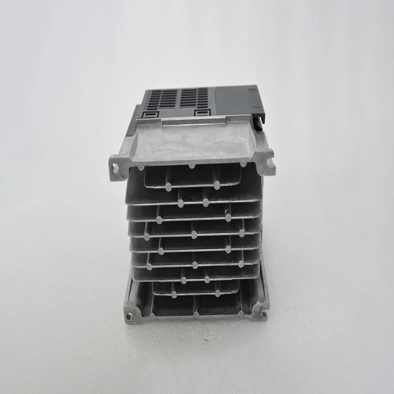 محول المرحلة العاكس FR-E740-11K-CHT محول التردد