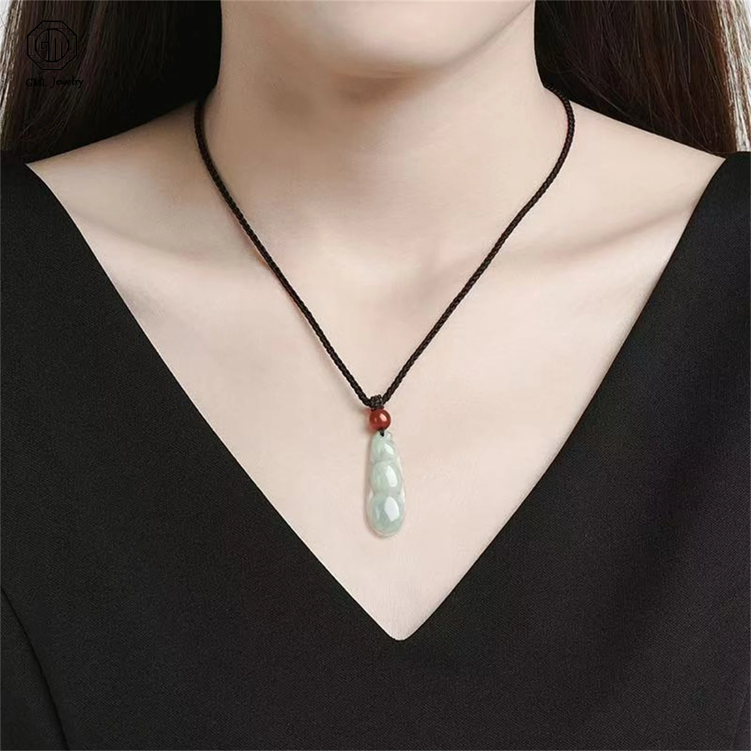 

Natural Grade A Jadeite Oil Green Four Season Bean Pendant Ice Translucent Unisex Men Women Gemstone Necklace Jewelry Gift
