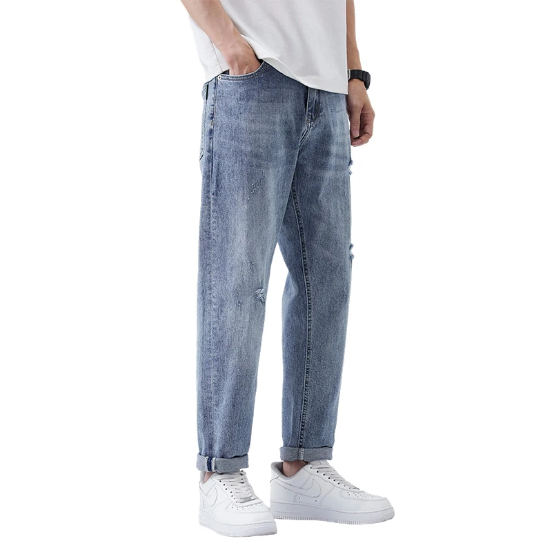 Light-washed Loose Fit Men's Straight Leg Casual Nine-point Jeans with Tapered Ripped Long Pants Stretchy Summer