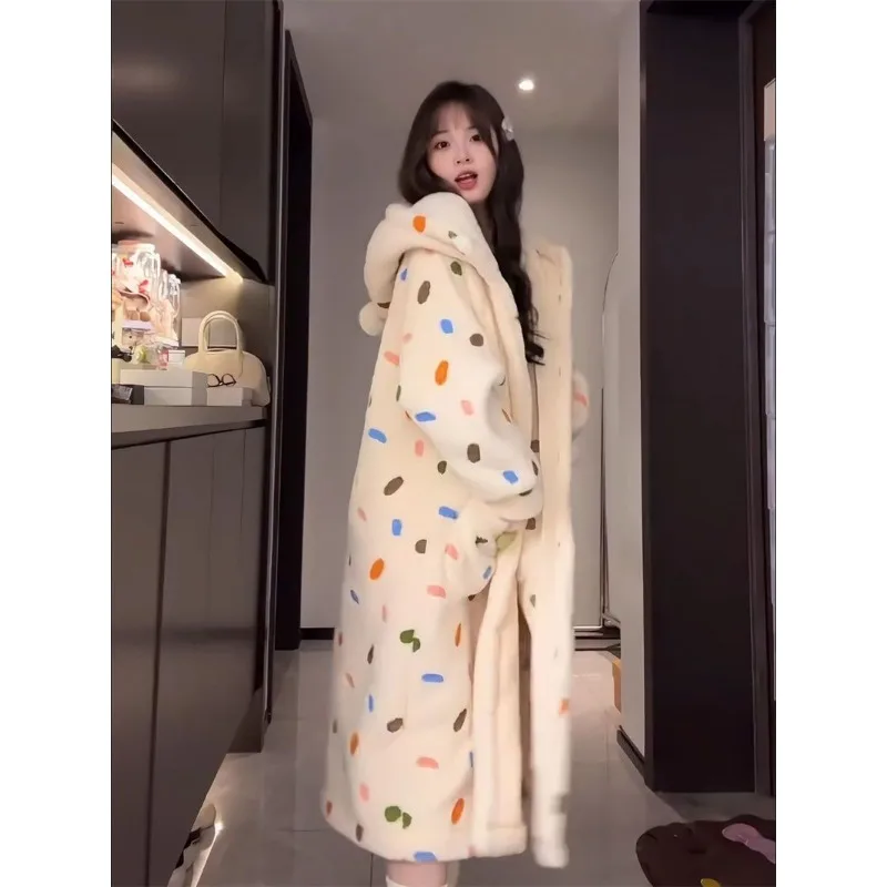 Coral Fleece Night Gown Female in The Winter Season Thickener Cute Hooded Nightdress Flannel Warm Pajamas Loungewear Bathrobe