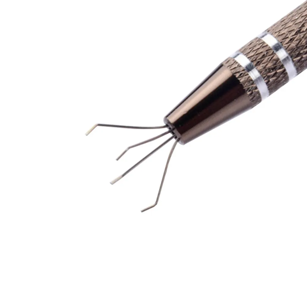 

Набор из 2-х маникюрных кистей-щеток с хлопковым ворсом и нескользящим рисунком в клетку для снятия гель-лака и очистки трафаретных пластин