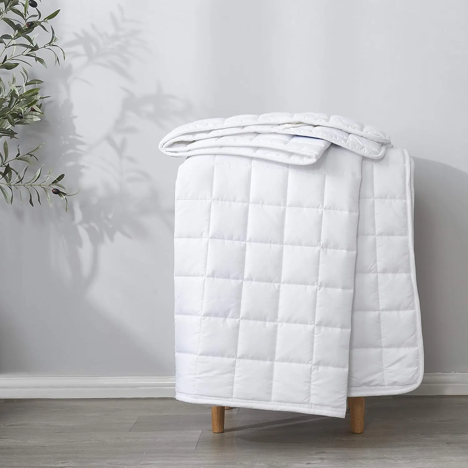 

Full Size Mattr Pad Protector Topper - Microfiber Breathable Cover With Elastic Straps (8""-18"" Fitted Deep Pocket) White