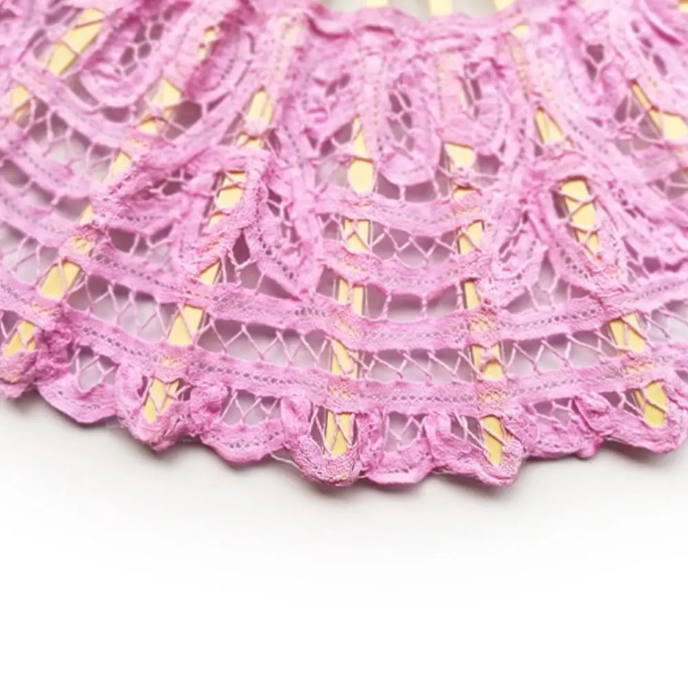 Home Ornaments Bamboo Handle Vintage Lace Hand Fan European Style Hand Held Embroidered Folding Fan with Tassel Dance Fan Party