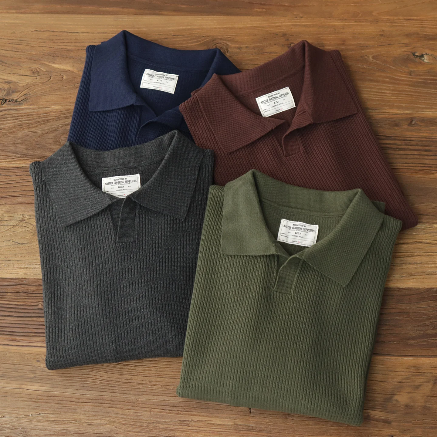 2025 Herfst Nieuwe Britse Vintage Meeuw Kraag Effen Kleur Lange Mouw Trui Heren Trui Losse Mode Casual Knitwear