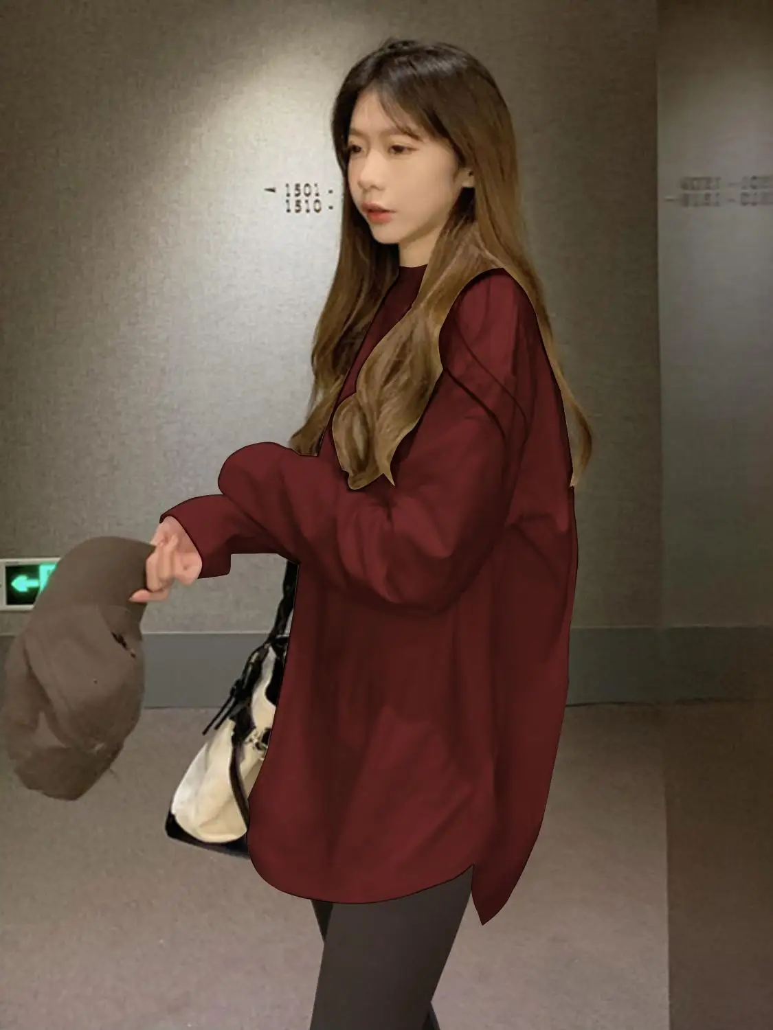 Thickened Velvet Long Sleeve Base Shirt Women's Autumn Winter Loose Butt Covering  Color Mid-Length T-Shirt Casual Style