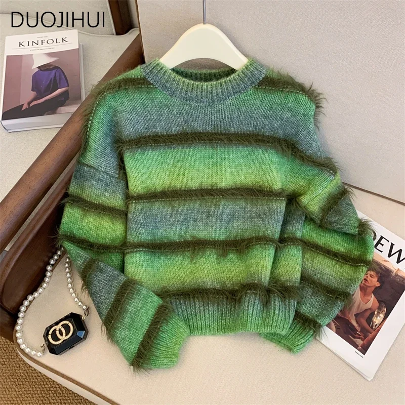 DUOJIHUI Green Classic Striped Simple Casual Female Pullovers Winter Basic O-neck Fashion Contrast Color Sweater Women Pullovers