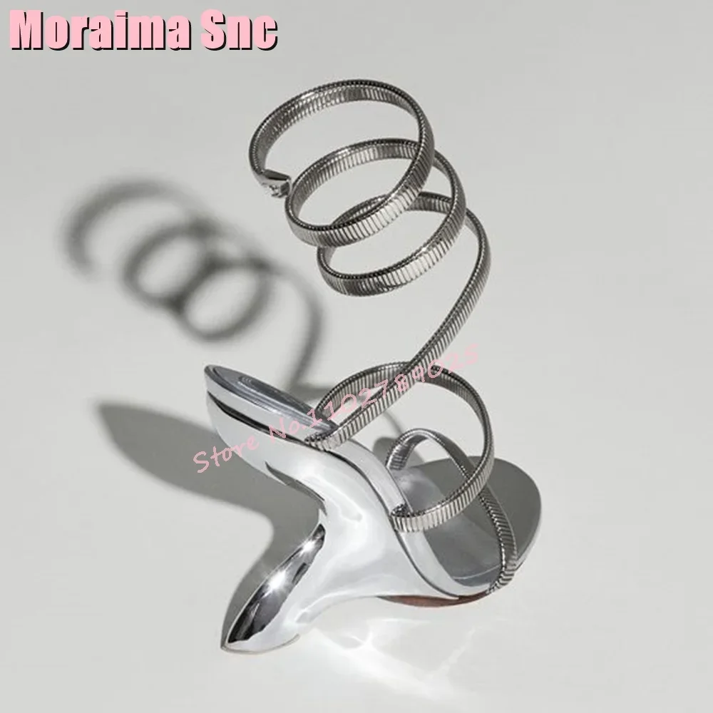 

Новинка 2023 года, пикантные сандалии в форме змеи, модная женская обувь на необычном каблуке на танкетке с круглым открытым носком, весна-лето, банкетная вечеринка