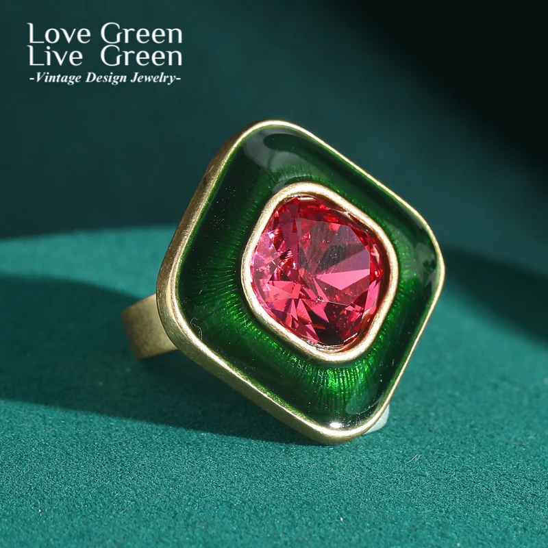 

Vintage Pink Crystal Square Rings for Woman Green Enamel Gold Color Antique Jewelry Luxury Accessories Summer Retro Outfits New