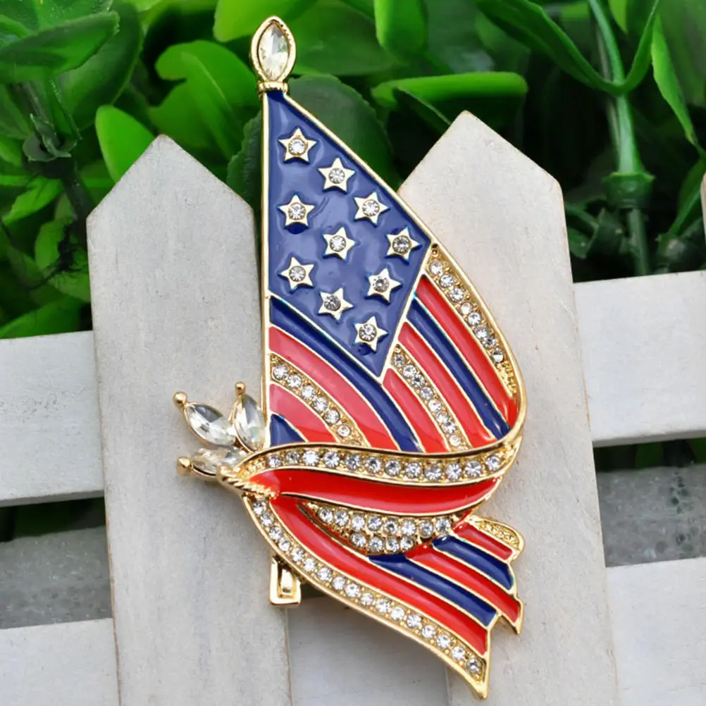 Flag Brooch Usa Patriotic Design Premium Alloy Rhinestone Accented Lapel Pin Not Easy to Fade Break Ideal for Advertising