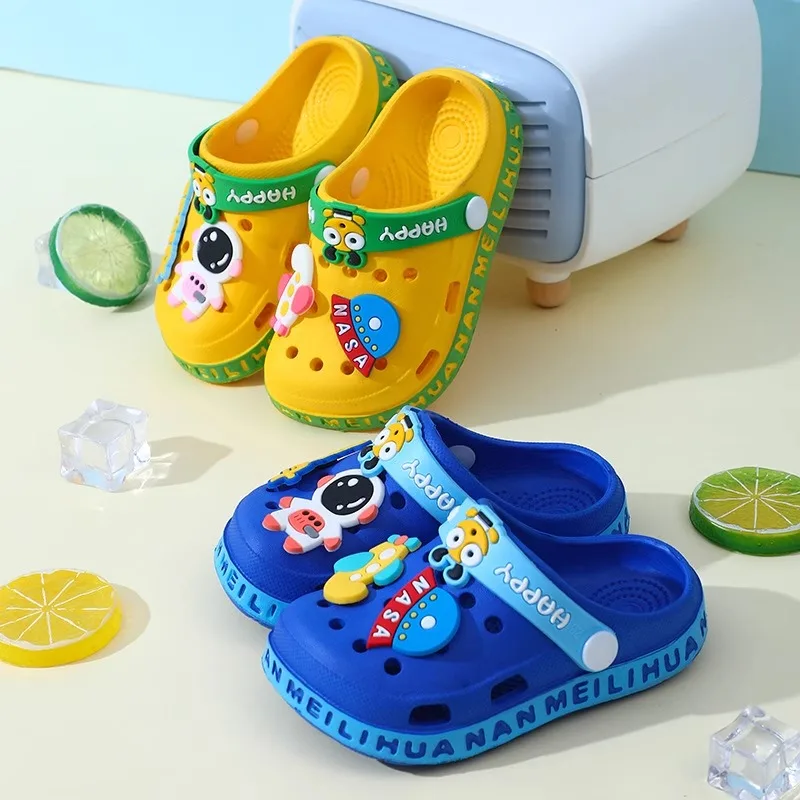 

Baby Kids' Cartoon Soft-Sole Sandals – Ultra-Light Non-Slip Infant & Toddler Open-Toe Beach Sandals for Boys and Girls