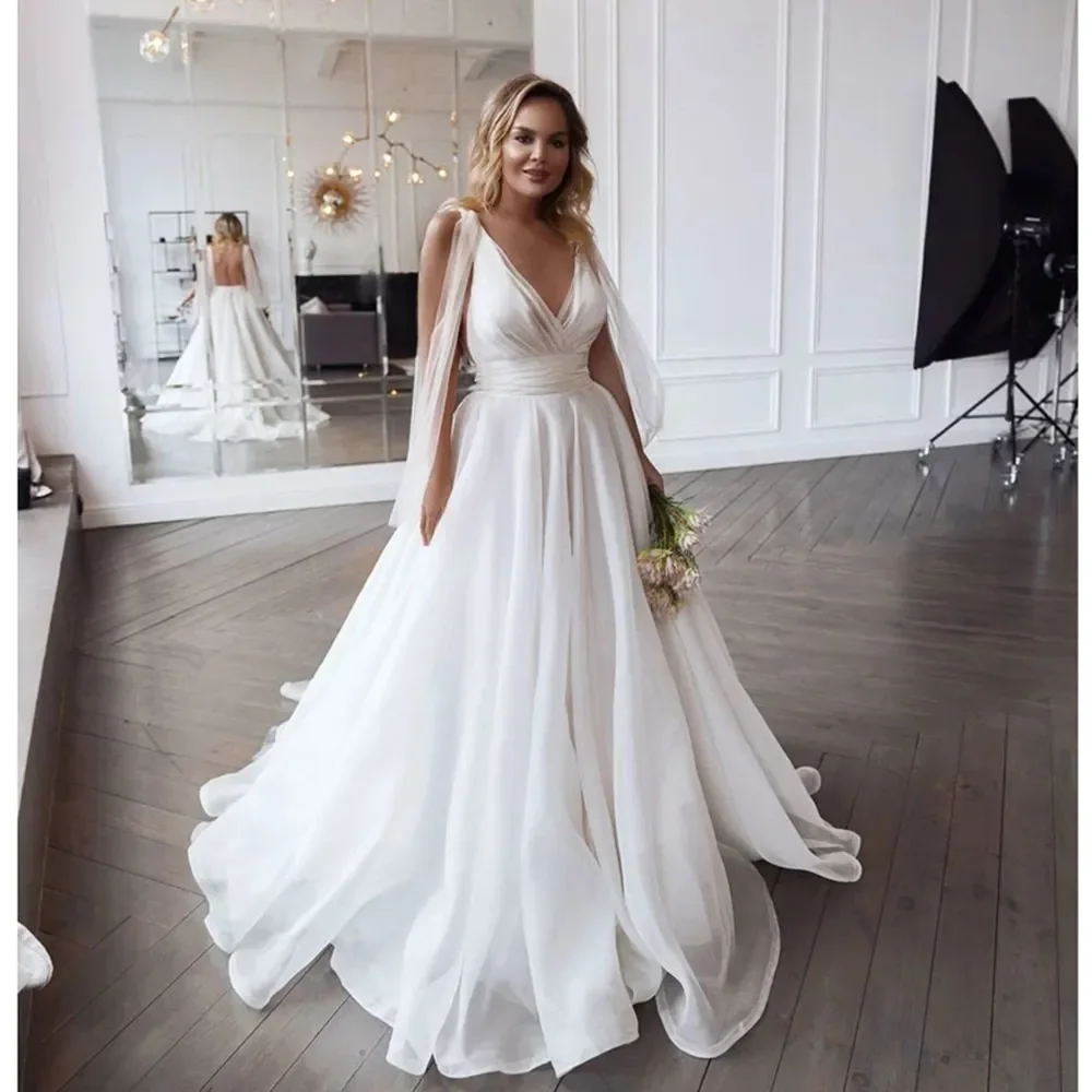 

Sexy Deep V-neck Plus Size Wedding Dress for Women With Ribbons Backless Spaghetti Strap Bridal Gowns Simple Vestido De Novia