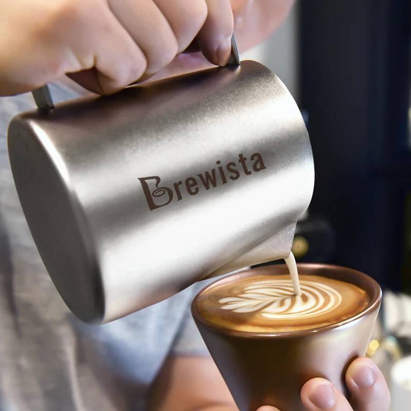 Brewista stainless steel pointed mouth temperature coffee pull flower cylinder fancy milk foam pull flower cup 480ML