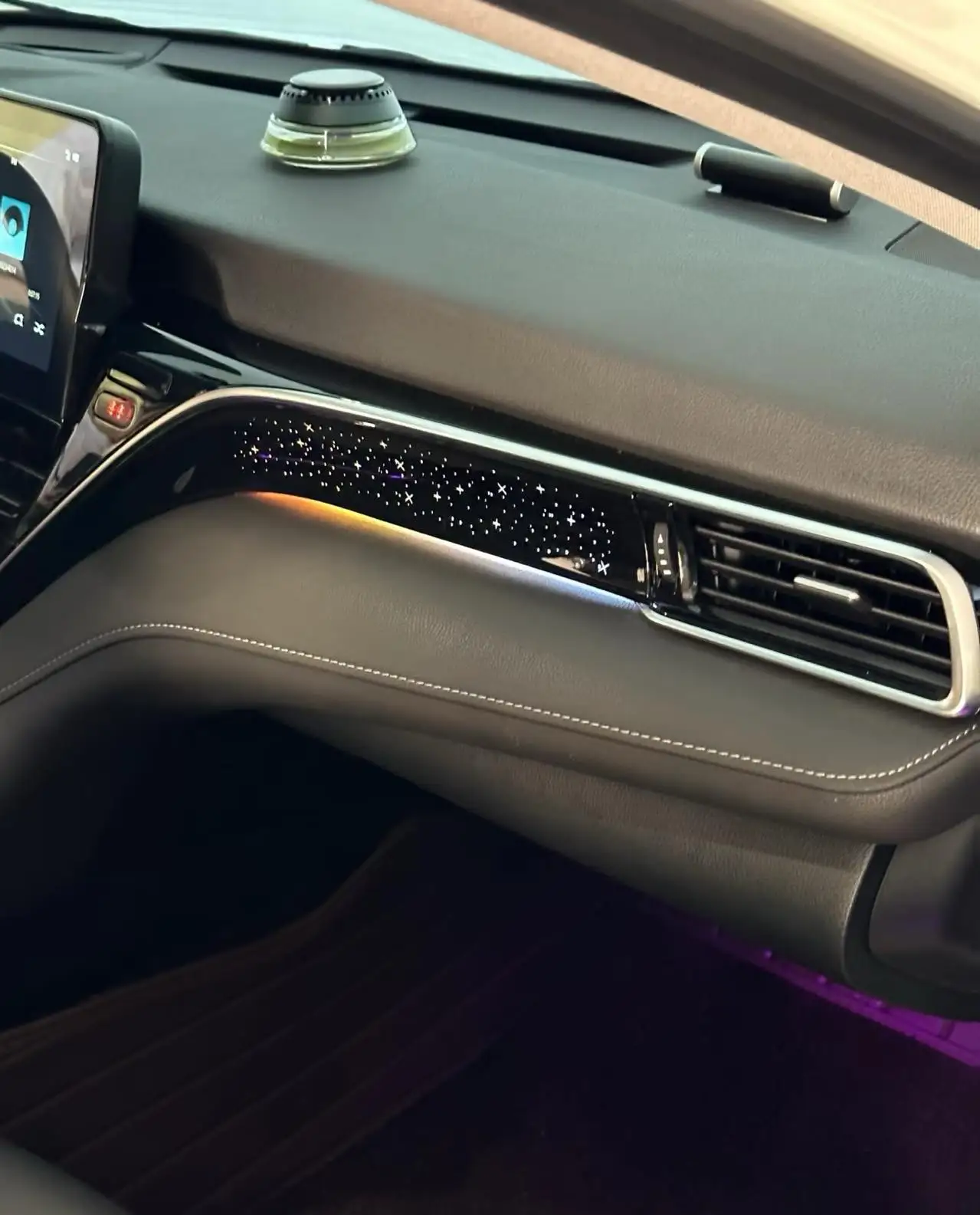 1:1 OEM Mold Custom Ambient Lighting Kit for Toyota Camry 2018–2023 Vehicle-Specific Fit, Supports App Control & Dedicated Butt