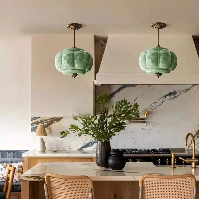 

Retro Green Round Glass Chandelier French Nordic Luxury Glass Pendant Lamp Minimalist Homestay Home Decor Dimming Hanging Lights