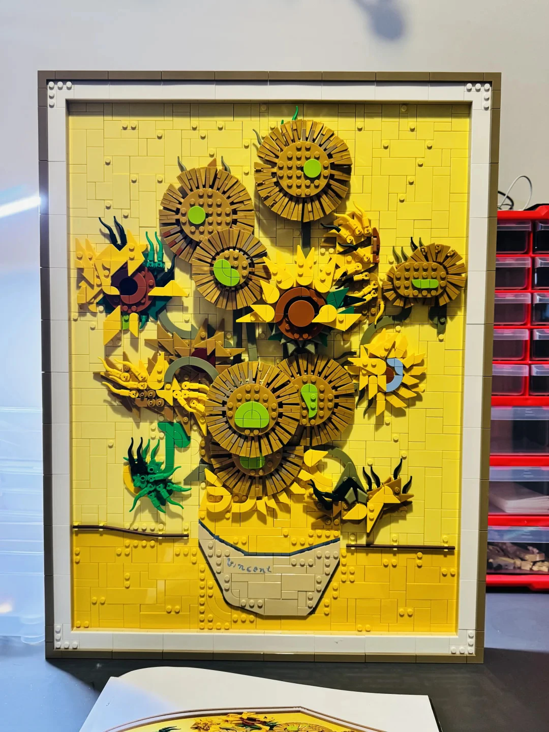 Sunflower Drawing Board 31215 Building Blocks Sets Compatible with Legoed Particles Suitable for Christmas Gifts 2615pcs