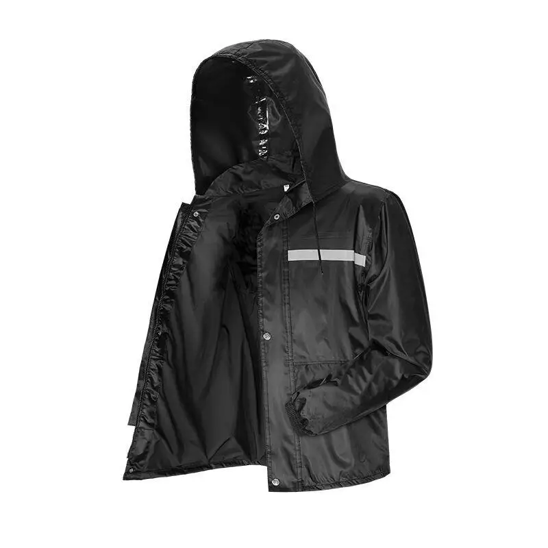 

Oxford Cloth Short Style Men's Raincoat Waterproof Cycling Rainwear Set Separate Body Design for Men And Women Rainproof Home...