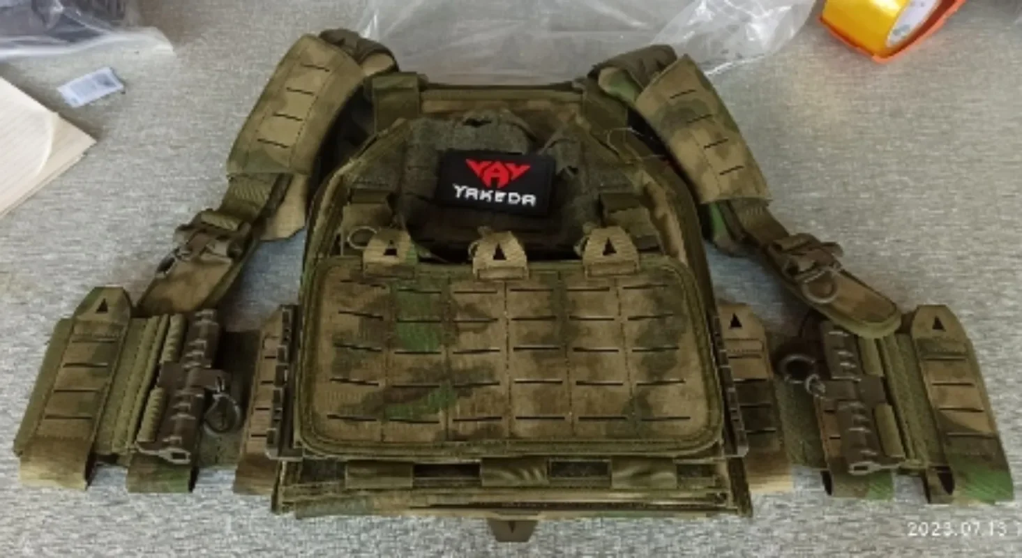 YAKEDA Tactical Vest Outdoor Hunting Plate Carrier Protective Adjustable Vest Airsoft Carrier Combat Equipment