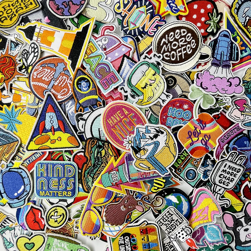 100pcs Random Mix Iron on Patches for Clothes Decoration Apparel Embroidery Appliques Repair Apparel Sewing Supplies Patch