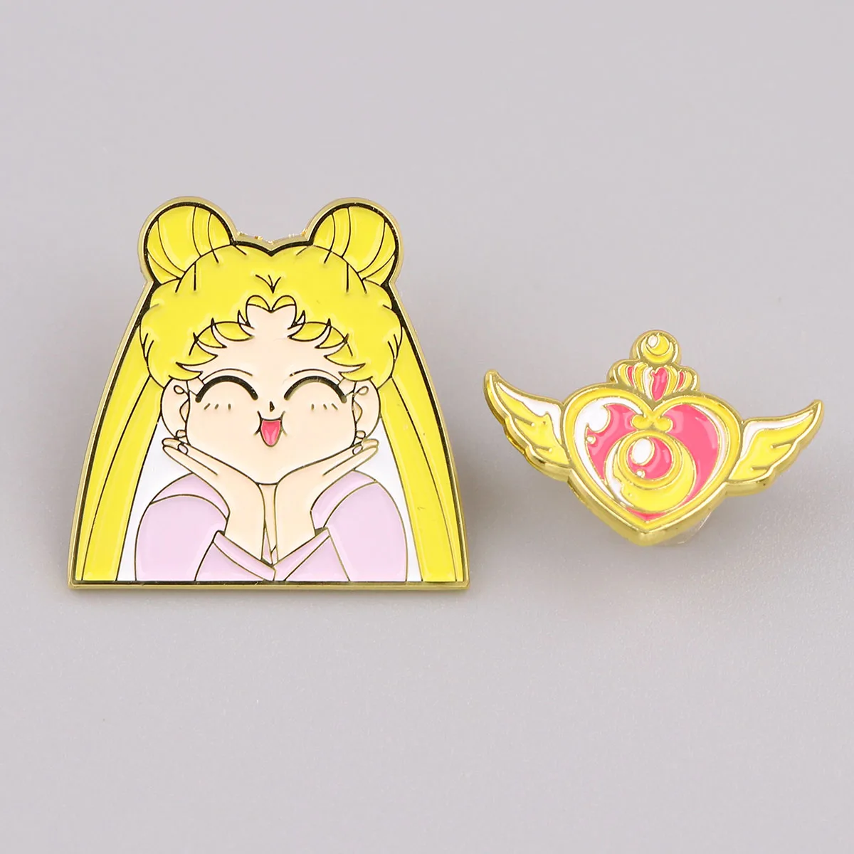 Ragazza Anime Cartoon Pin spille per zaini spilla smaltata simpatici distintivi per colletto spilla accessori gioielli di moda regali