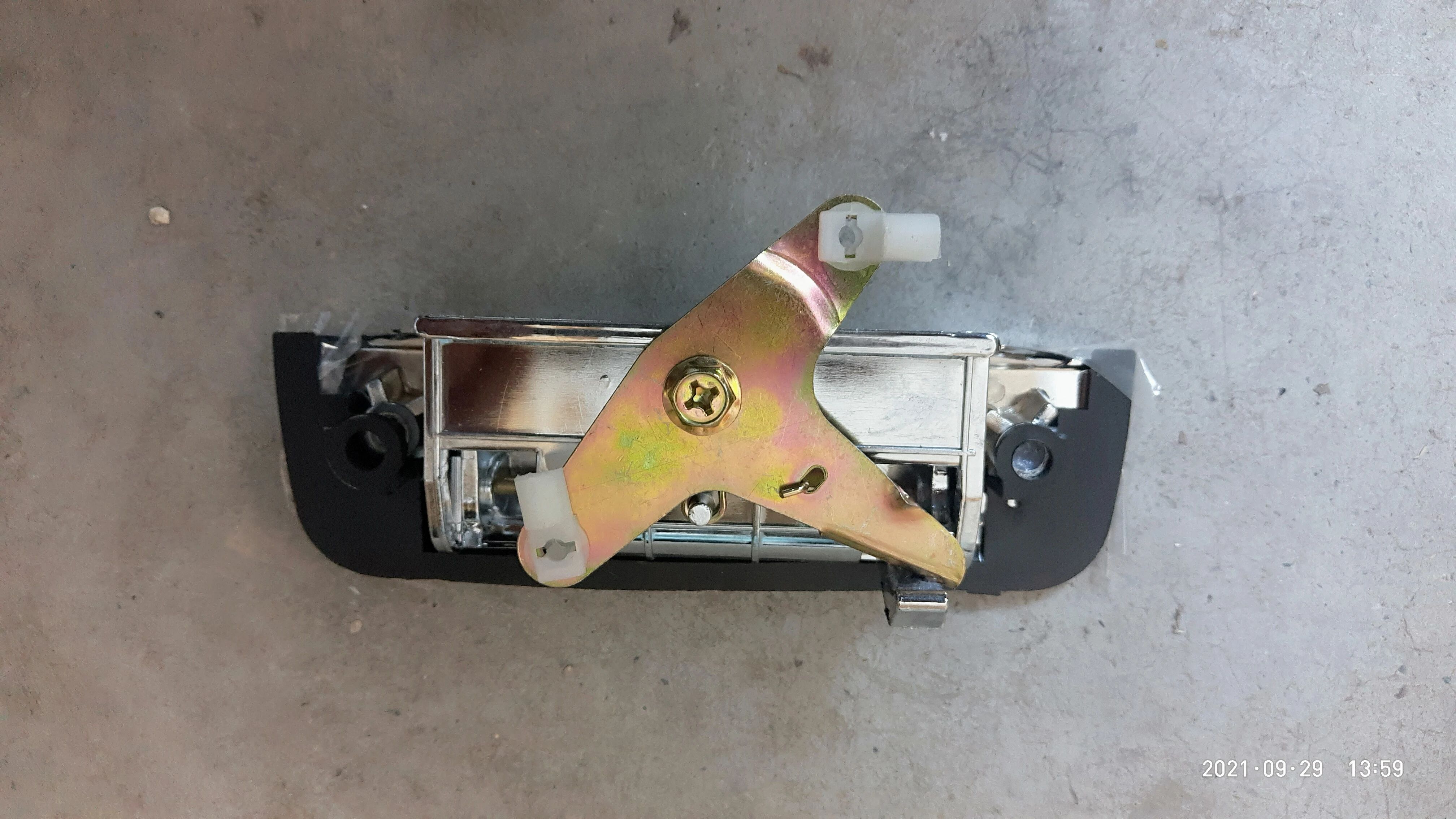 DONGFENG SOKON DFSK مقبض الباب الخلفي الخلفي لـ k02 #2