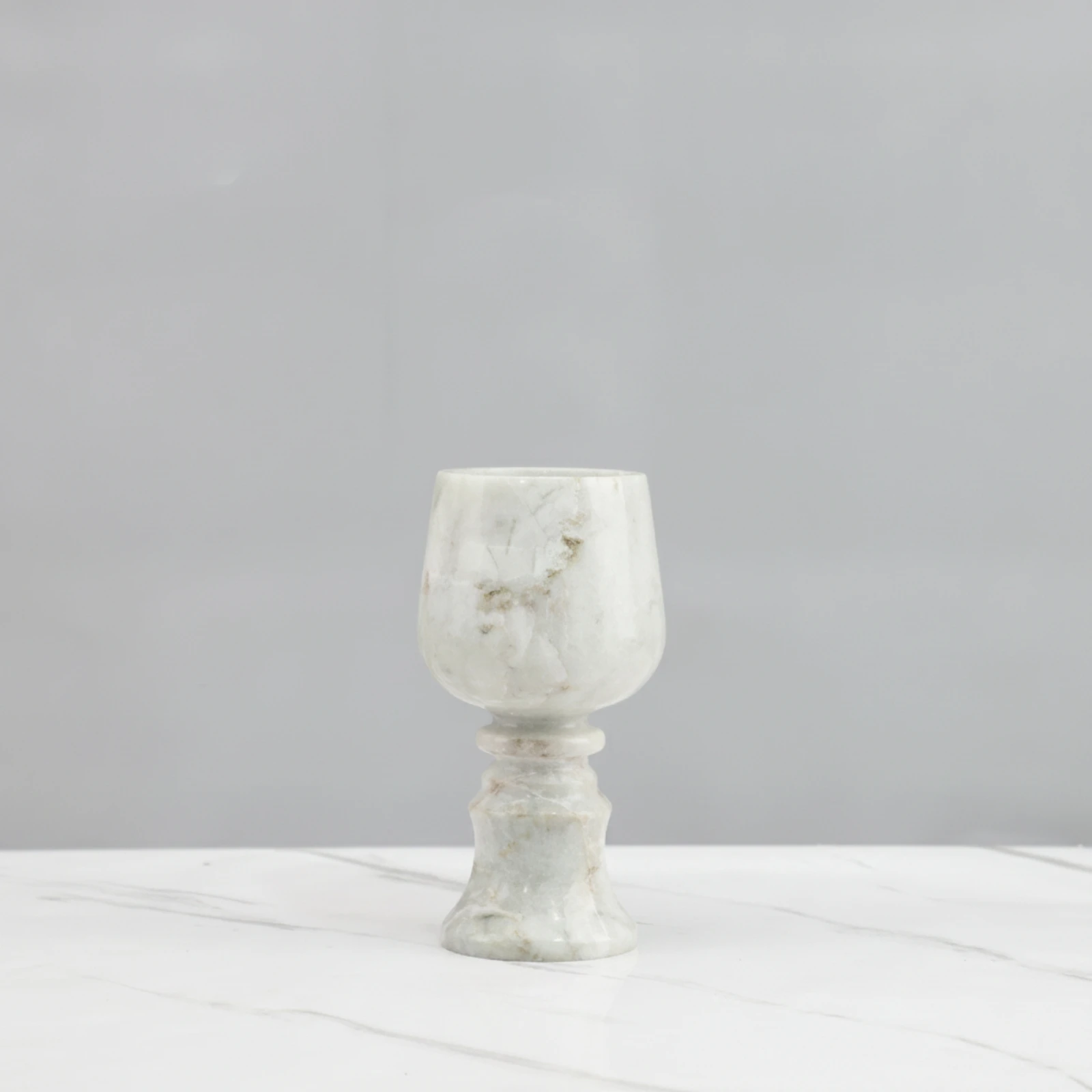 Goblet Vase Holder Marble-Like Pedestal Vase Stand Pedestal Holder Decorative Tabletop for Decorators, Entryway, Coffee Table