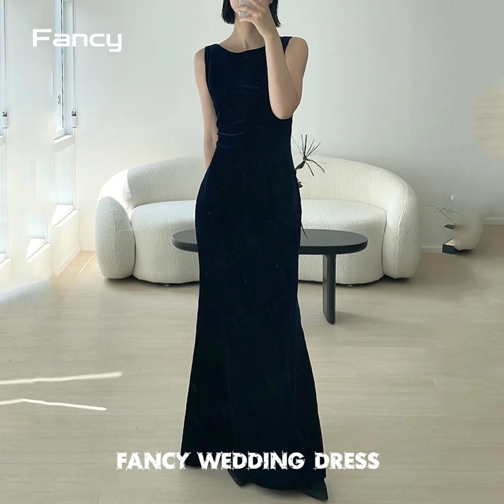 

Fancy Simple Velour Black Wedding Dress Mermaid o Neck Korea Prom Gown Photo Shoot Sleeveless Back Zip Custom Made