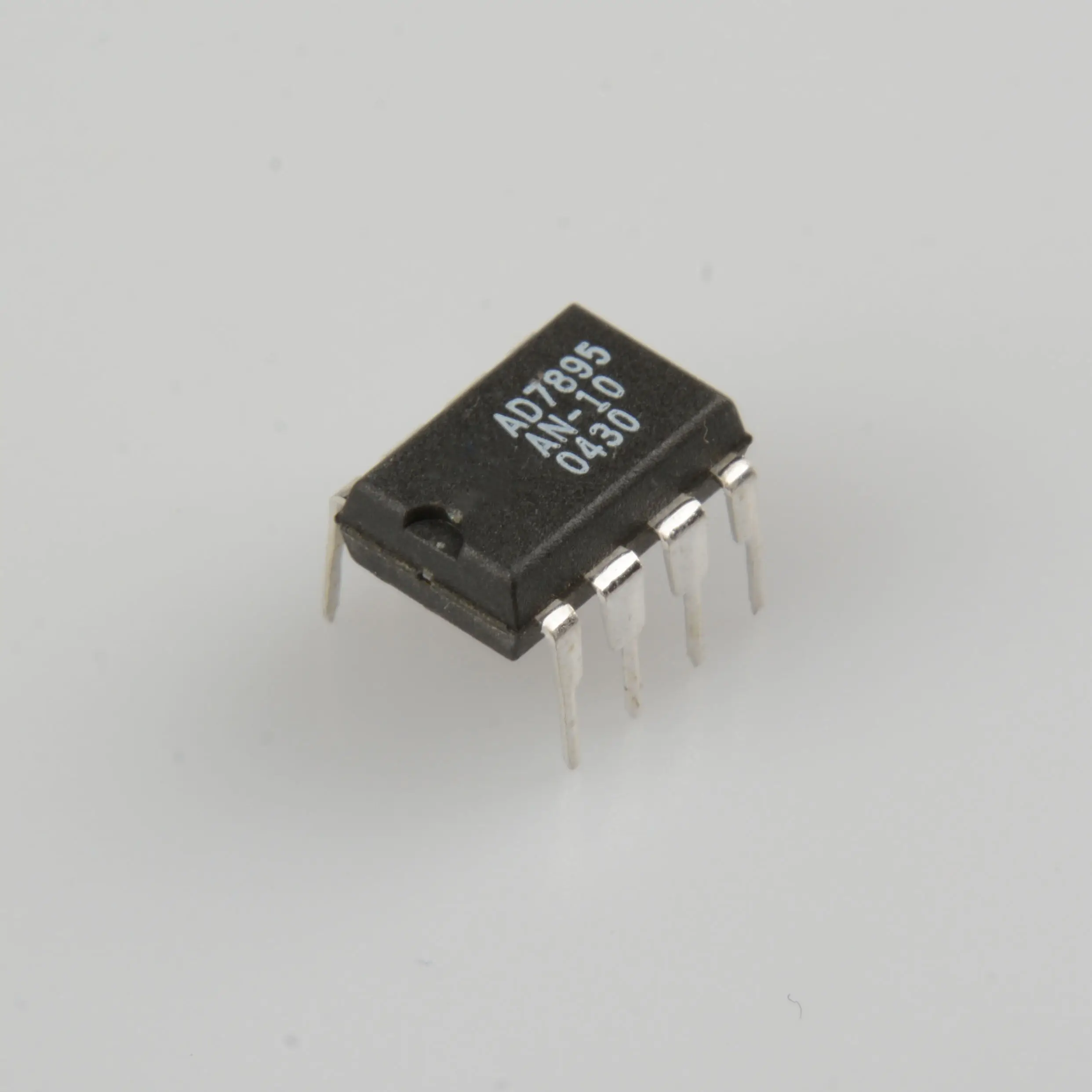 AD7895AN In-Line DIP8 Quality Assurance AD7895 Integrated Circuit