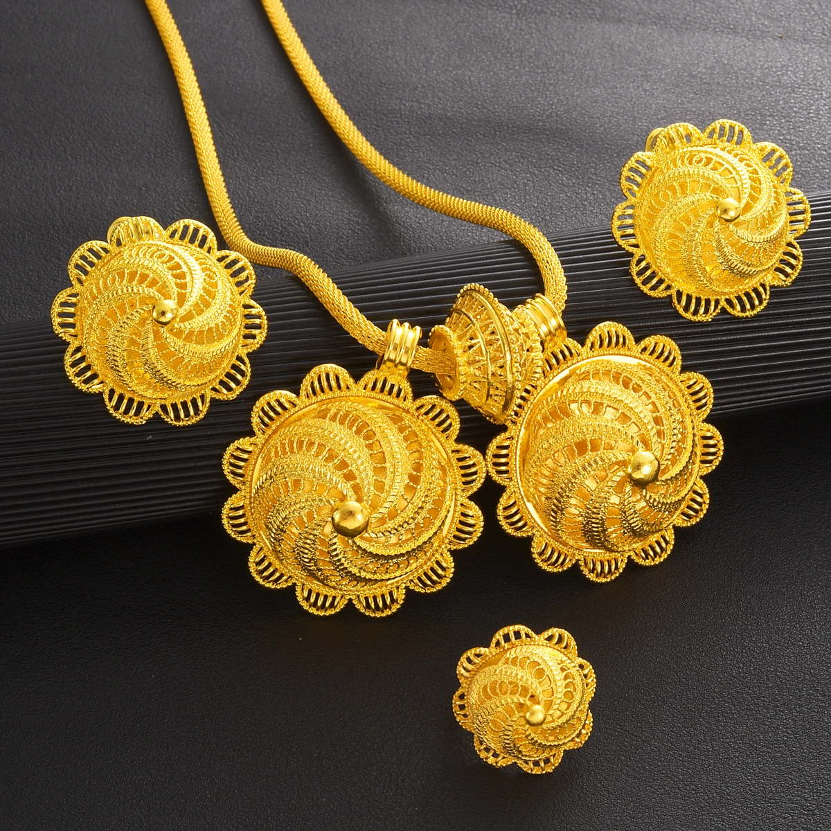 Eritrean Golden Color Jewelry Set Hollow-out Flower Whirlwind style Double Pendant 3-Piece Set Ethiopian Wedding Jewelry Gifts