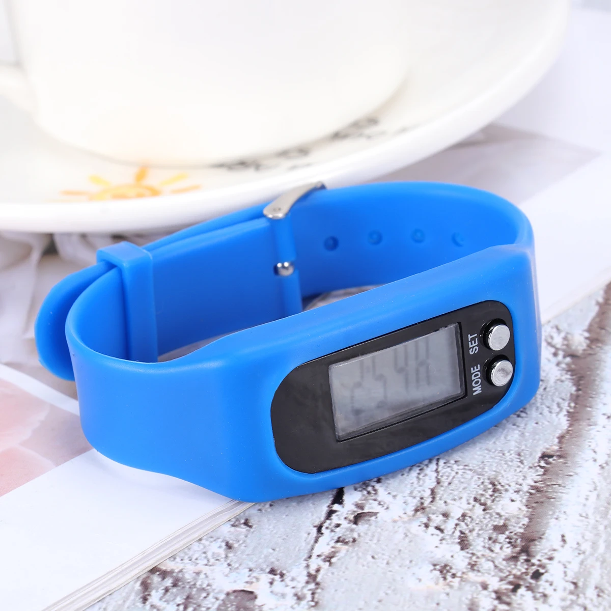 

Pedometer Watch Sports Fitness Tracker Wristband Calories Monitor Real Pedometer Bracelet Time Display Outdoor Equipment