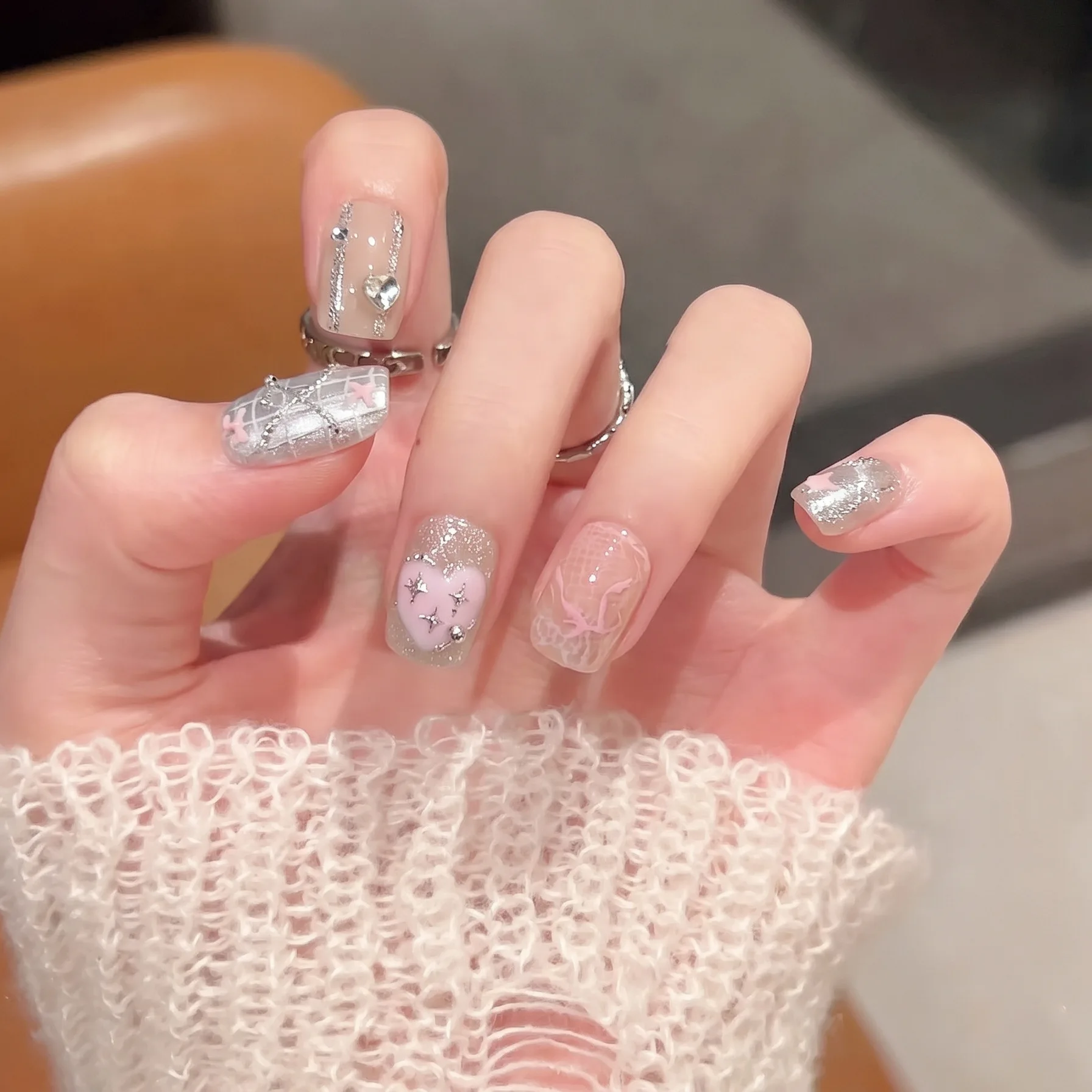 

10pcs Cute Sweet Pink Heart Fake Nails with Glue Glitter Diamond Handmade Press on Nails Crystal Cat Eye Fake Nails Bowknot Nail