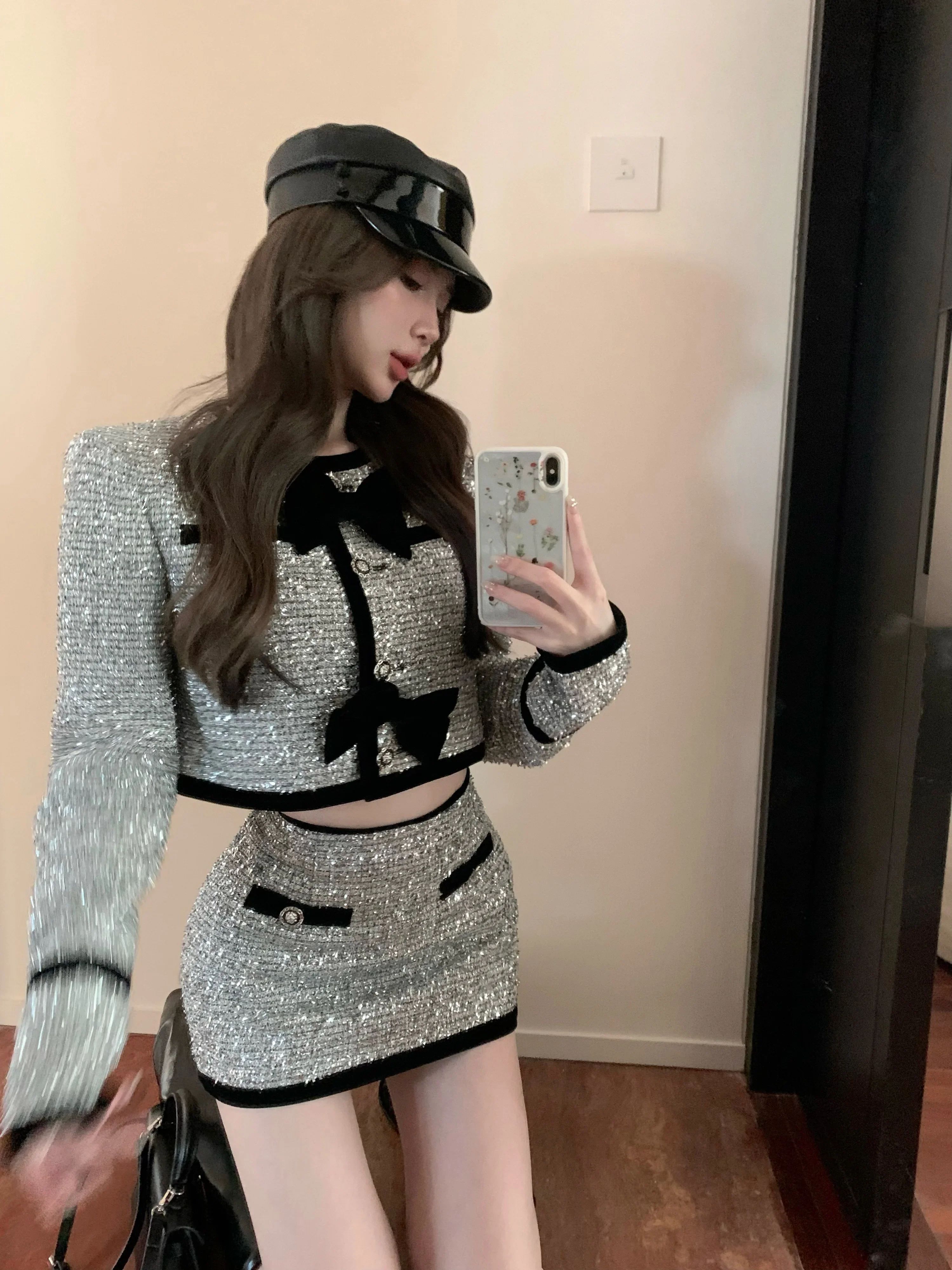 Elegant Bow-tie Round Neck Long Sleeve Coat for Women: Autumn New Bodycon Skirt Slimming Short Skirt Two-piece Set High Quality