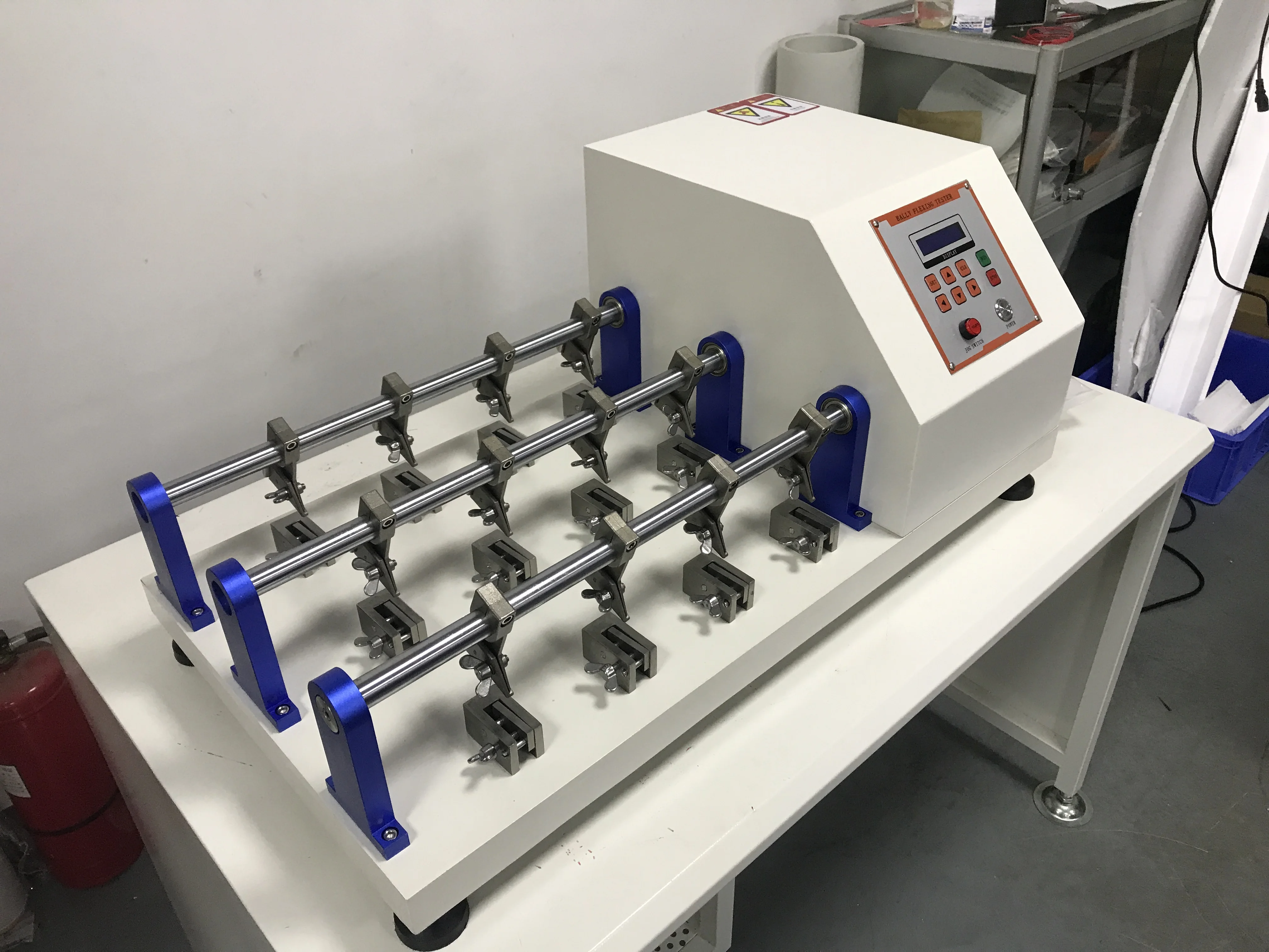 2026-ISO 5403 ISO 17702 BALLY Leather Flexing Water Penetration Test Equipment