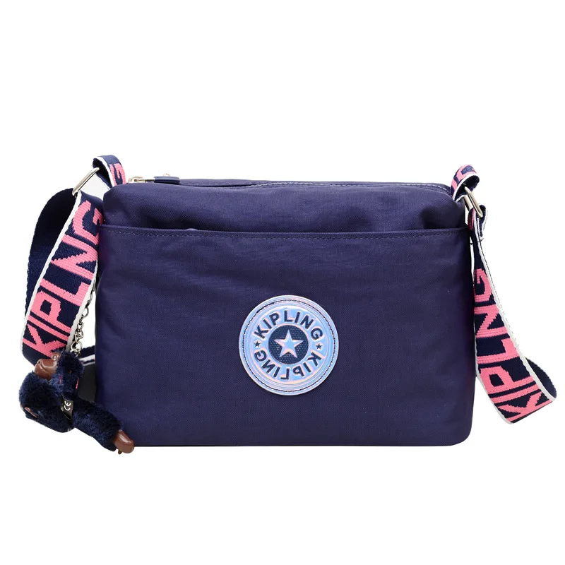 حقيبة كتف أنيقة 2025 جديدة للنساء، محفظة كروس نايلون فاخرة مقاومة للماء، حقيبة كاجوال عصرية لجميع المناسبات #1