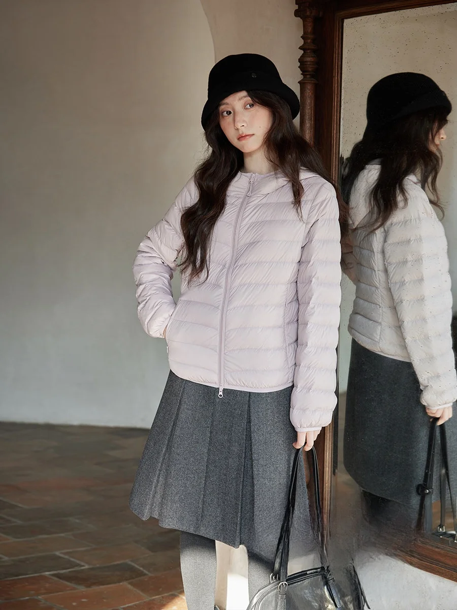 

Зимняя женская куртка в корейском стиле, маленького размера, милая, уникальная, с капюшоном, в рубчик, на пуху, для повседневной носки, однотонная, на молнии, удлиненная