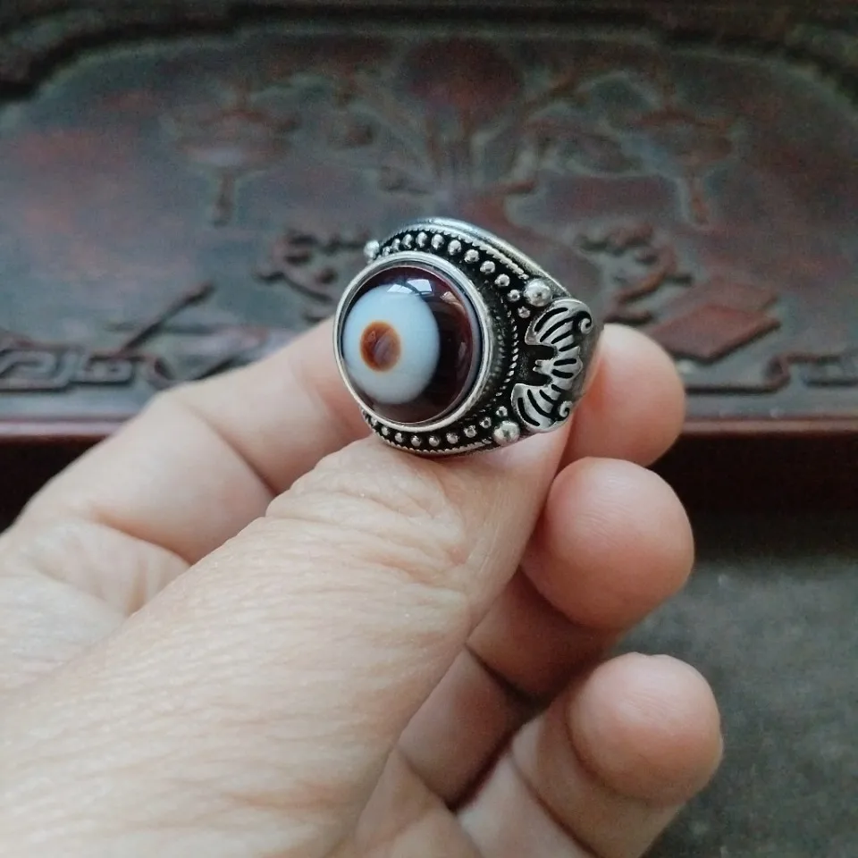 Vintage Tibetan Natural Eye Dzi Stone Open Ring Antique Silver Bat Carving Amulet Jewelry Men's Lucky Protection Finger Ring view 5