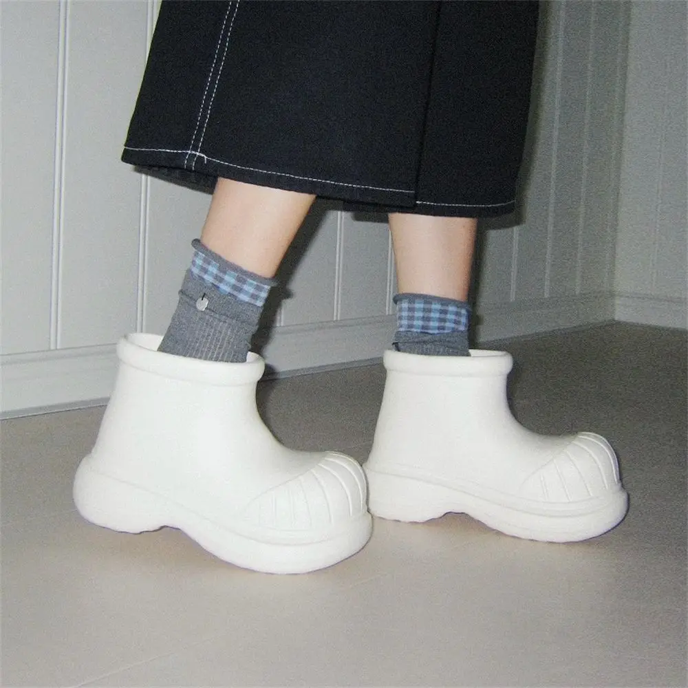

Adult Rain Boots General Rain Shoes Comfortable Non-slip Waterproof Soft Thick Bottom Solid Colour Hundred Women Water Shoes