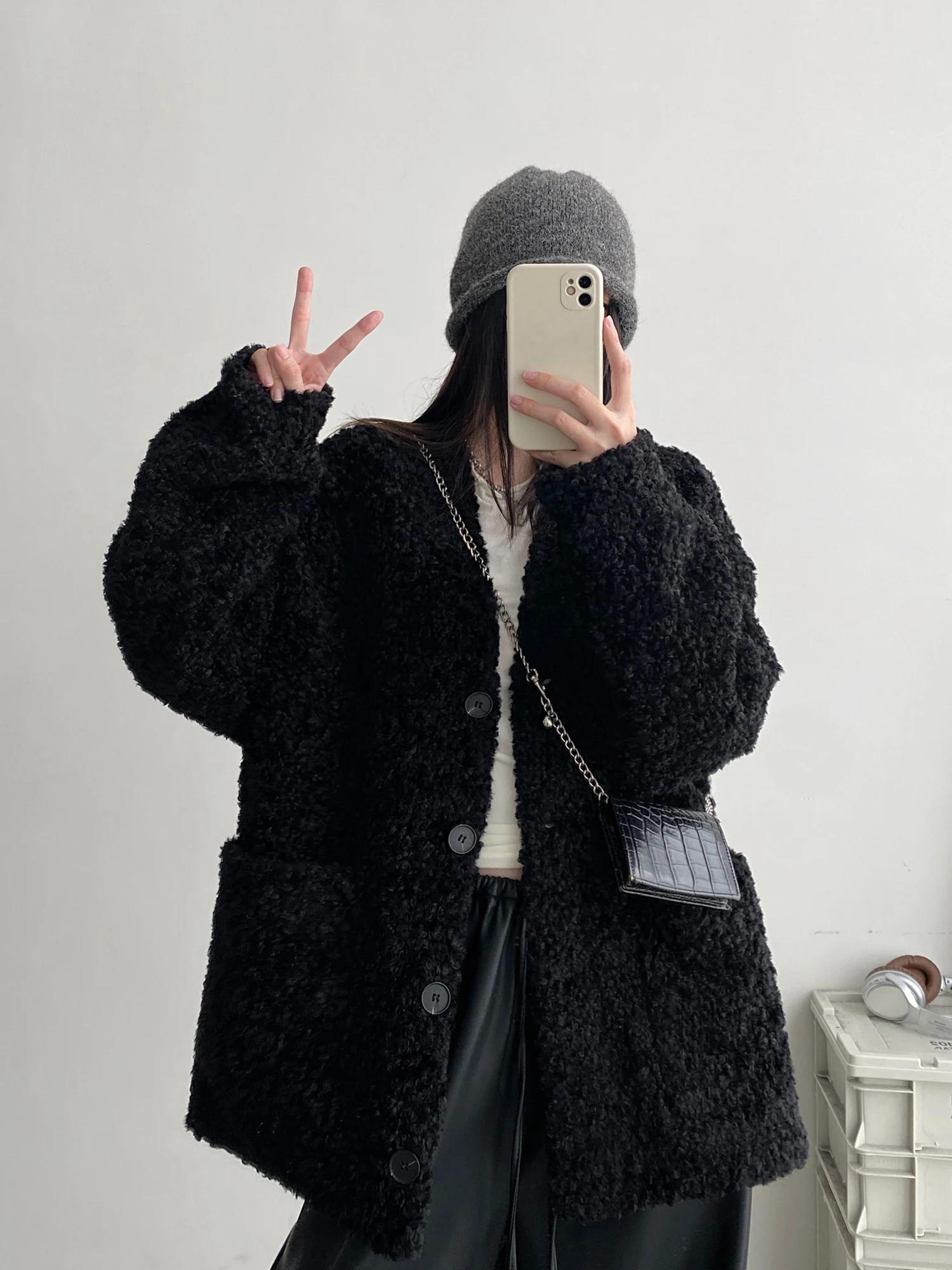 

Bla Faux Fur Jaet Women's Autumn Winter Loose ort Coat Women's Leather Fur Inteated Sle Commute Faion Long Sve