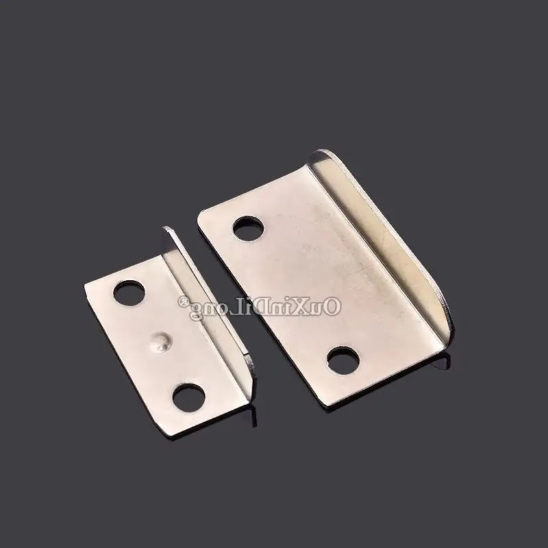 

Wholesale 400PCS Iron Cam Lock Strike Plate L Shape Right Angle Desk Drawer Locker Lock Buckle Corner Codes Furniture Fittings