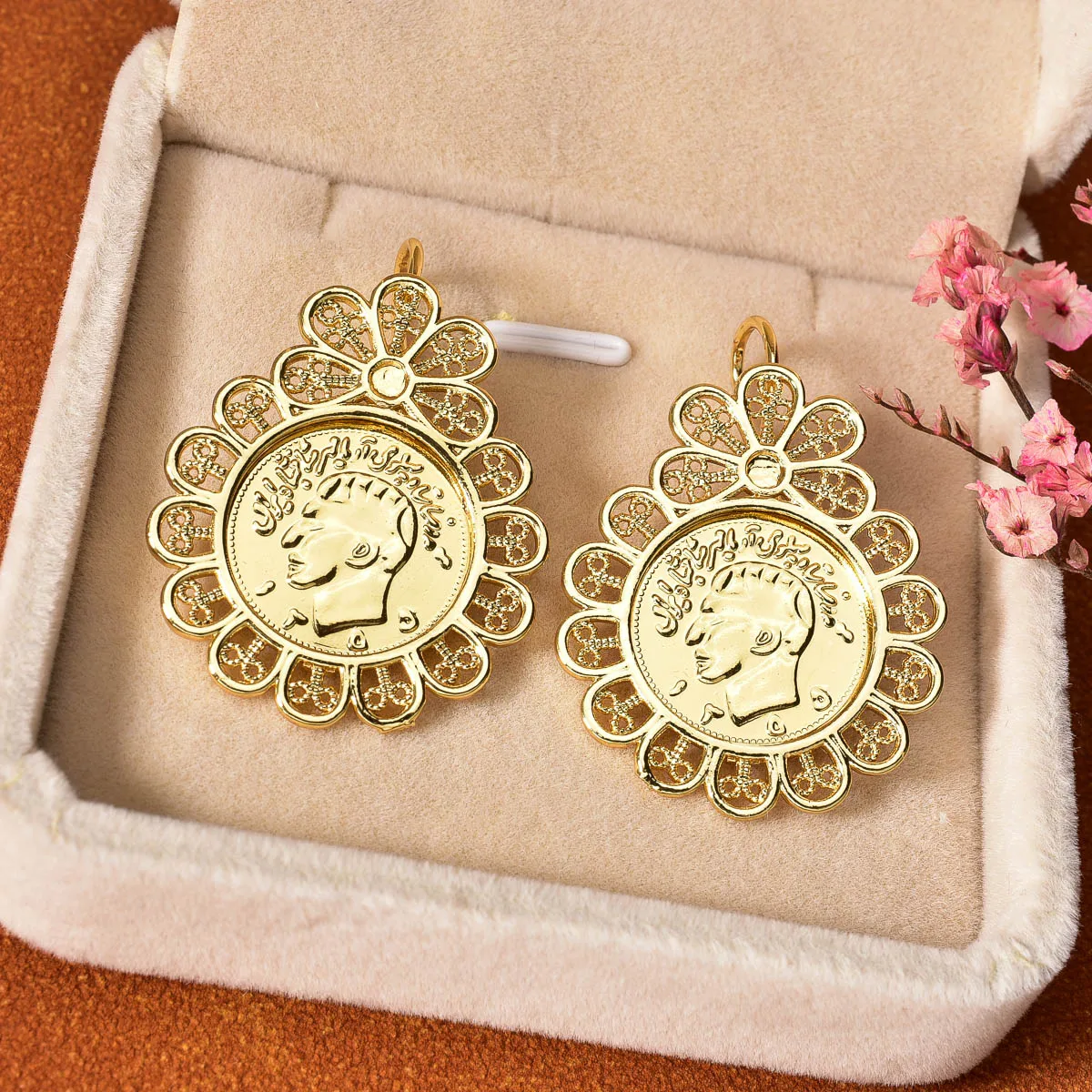 Coin Medallion Drop Stud Earrings Women Hollow Floral Filigree Earrings 18K Gold Plated Embossed Portrait Animal Vintage Jewelry
